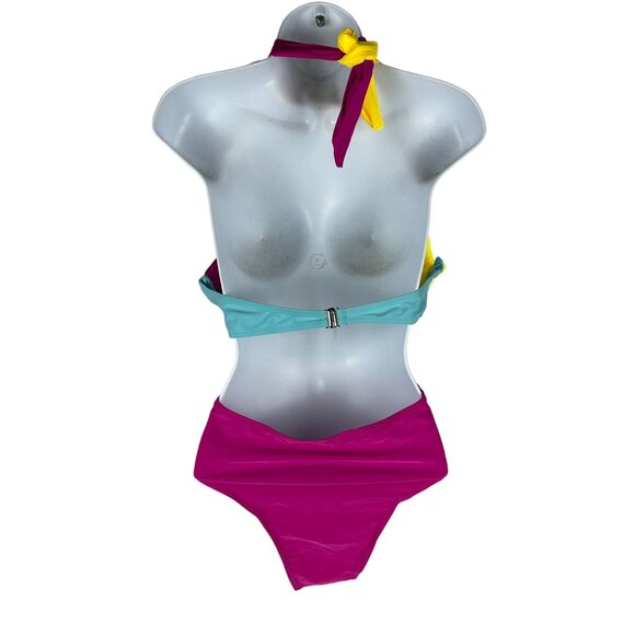 Colorblock Halter Cutout One-Piece Swimsuit With Tie & Clasp Closure Size M - Picture 2 of 5